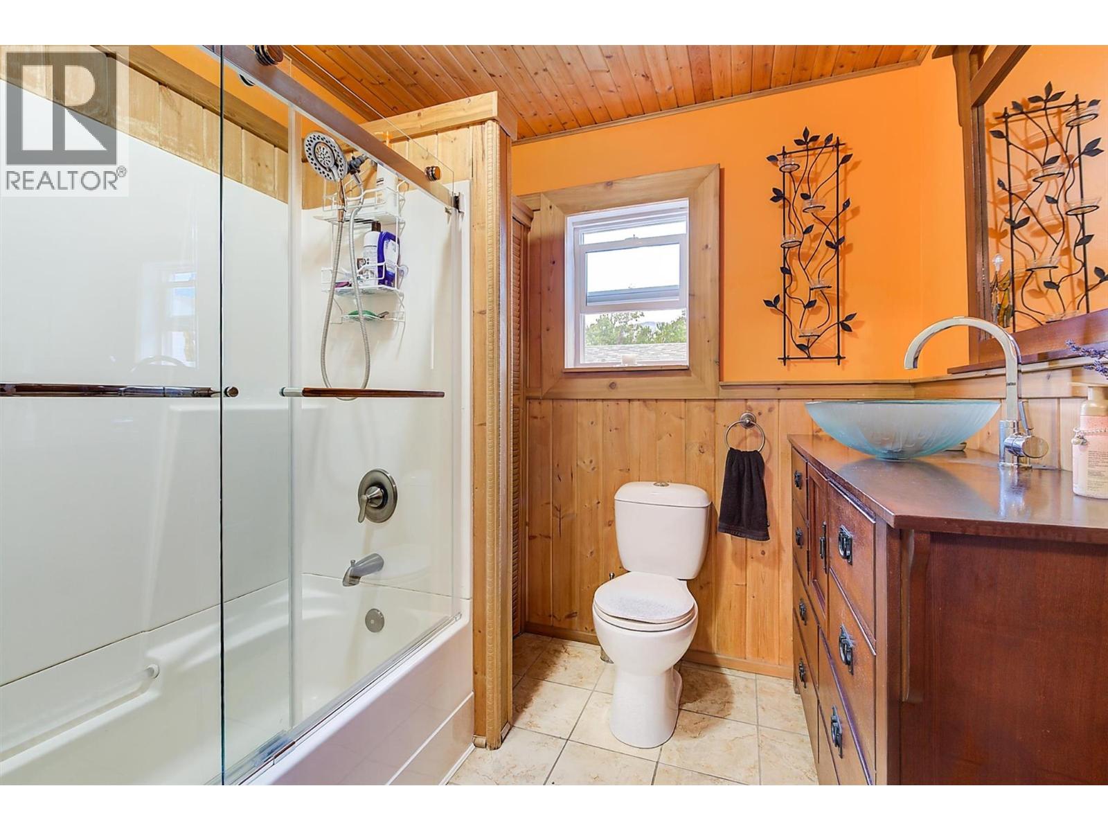  280 Mugford Road, Kelowna