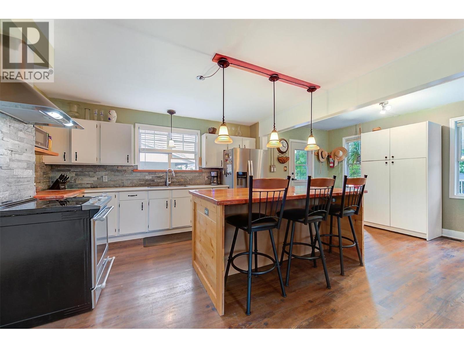  280 Mugford Road, Kelowna