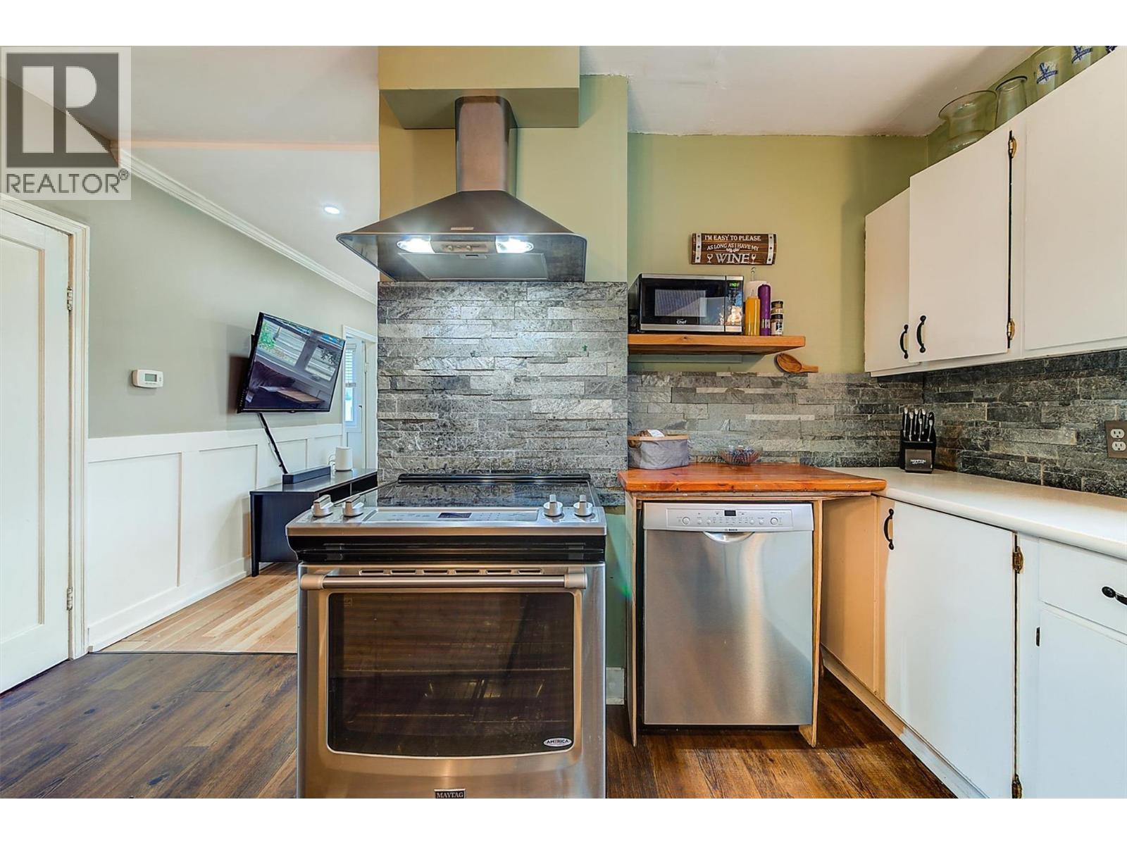  280 Mugford Road, Kelowna