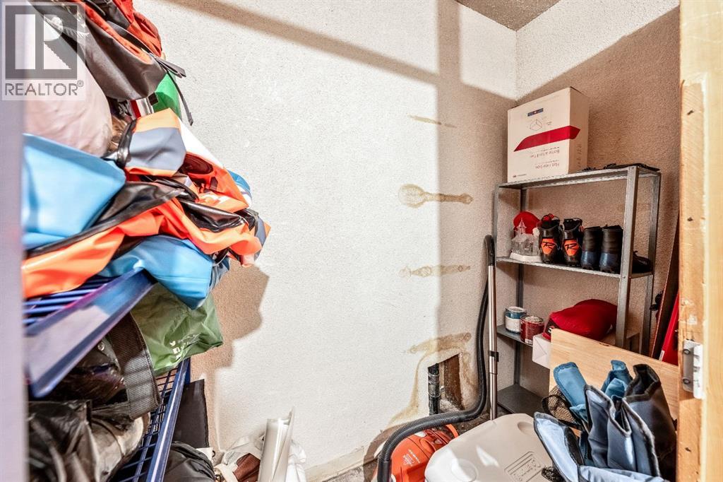 Single Family House for Sale in    Avenue SW Mission Calgary 