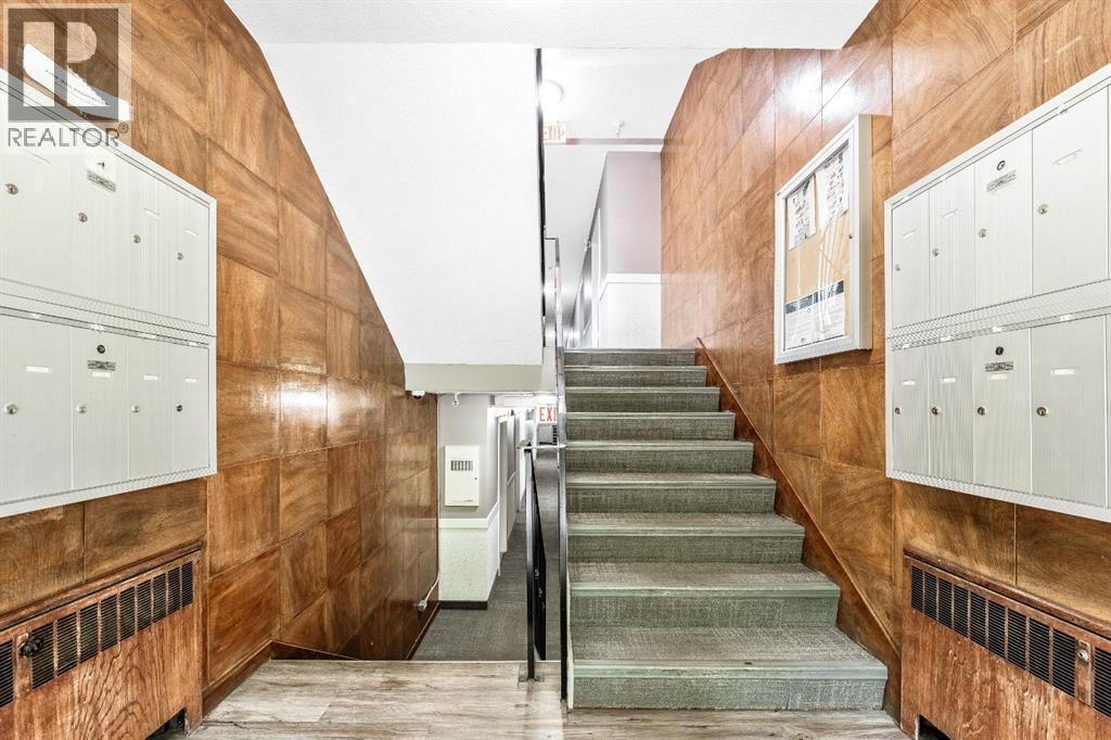 Single Family House for Sale in    Avenue SW Mission Calgary 