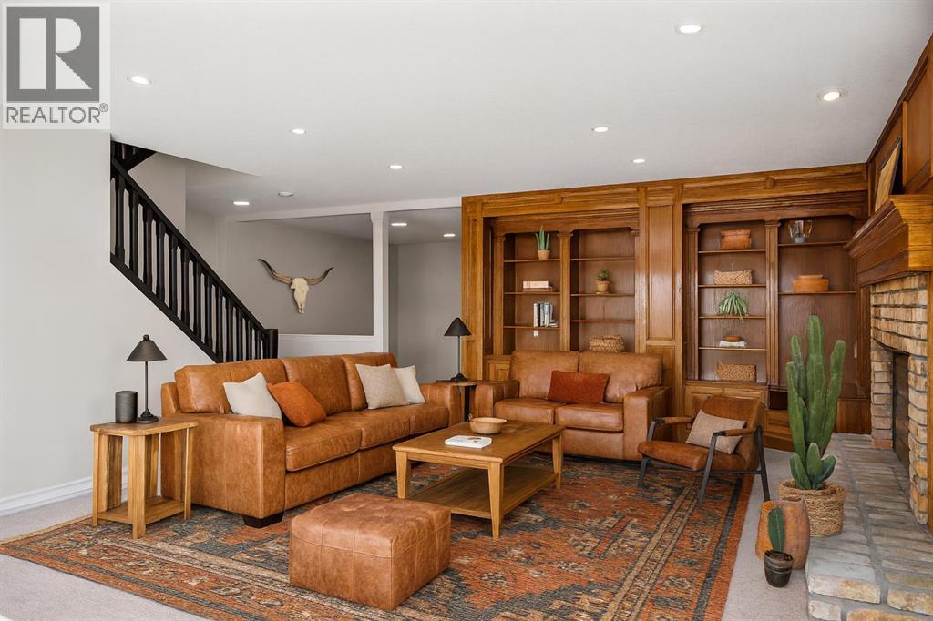 Single Family House for Sale in  Douglas Woods Manor SE Douglasdale/Glen Calgary 