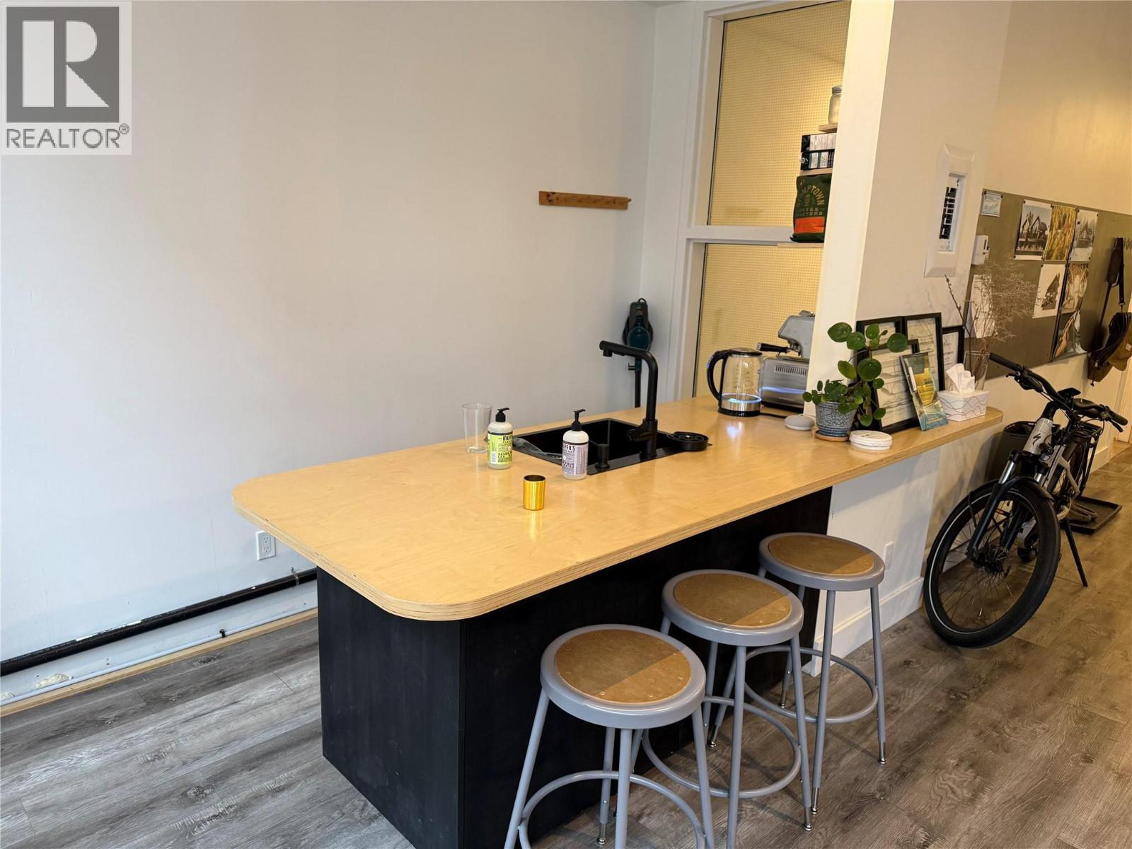 533 Baker Street Unit# 2, Nelson