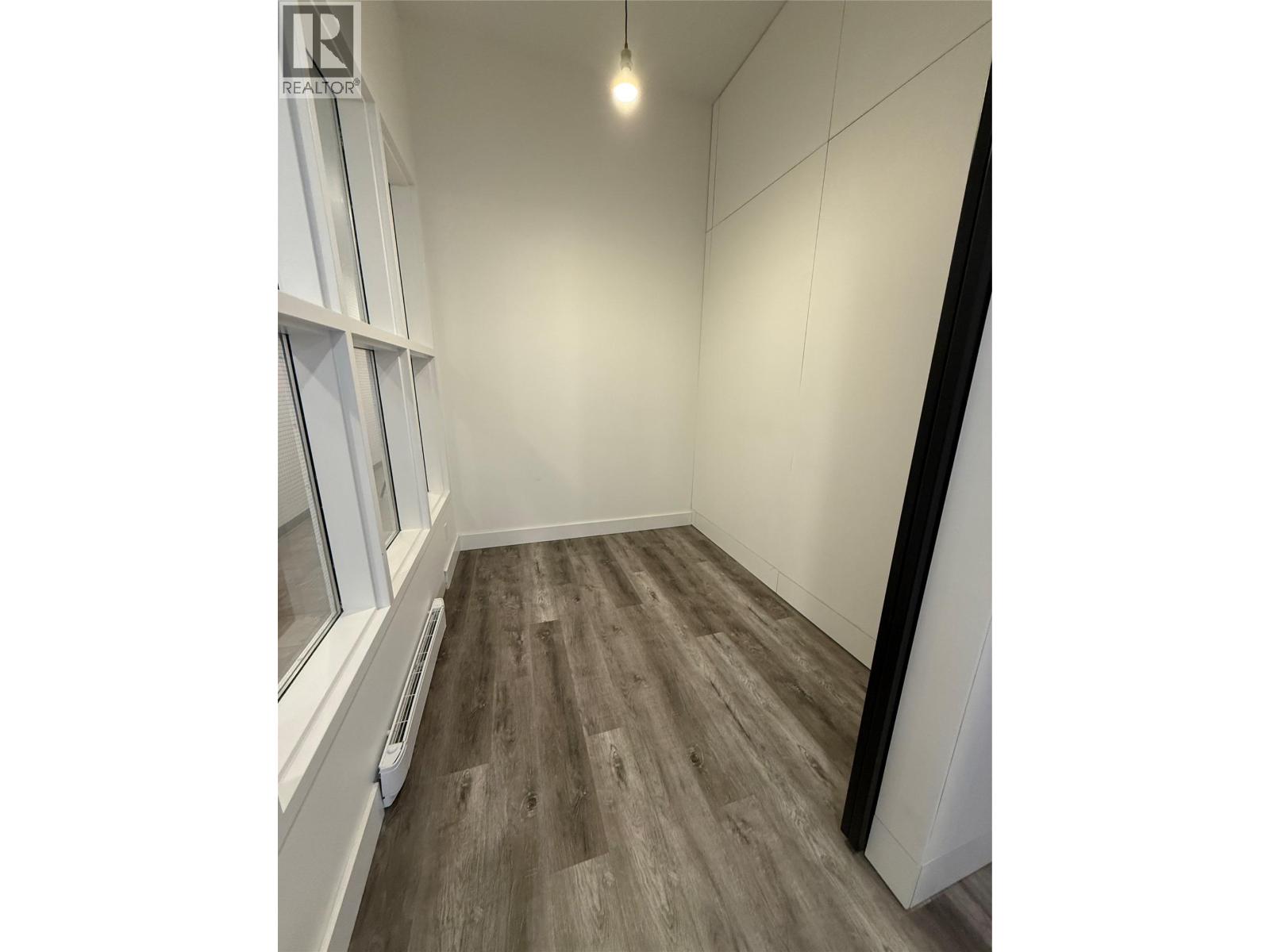 533 Baker Street Unit# 2, Nelson