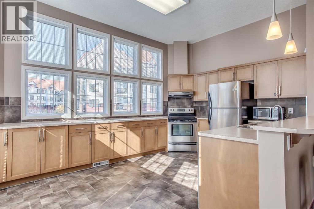 Single Family House for Sale in   Royal Oak Plaza NW Royal Oak Calgary 