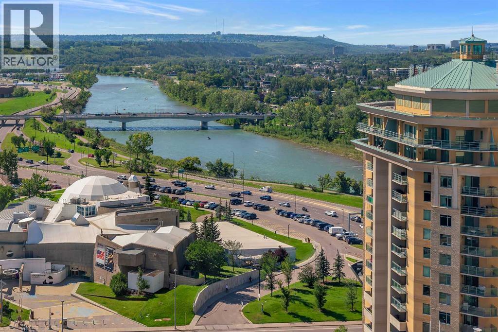 Single Family House for Sale in    Street SW Downtown West End Calgary 