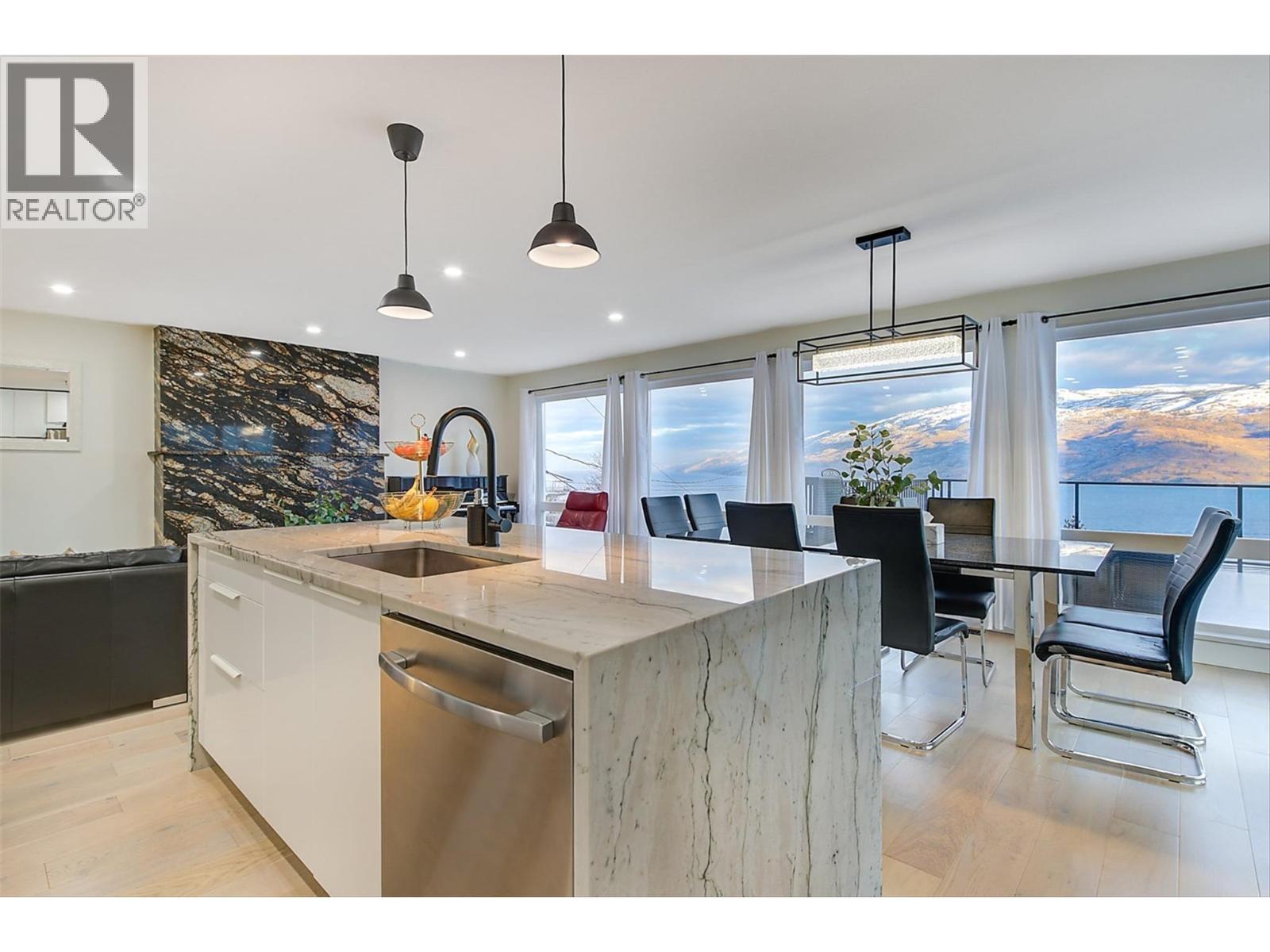  6178 Lipsett Avenue, Peachland