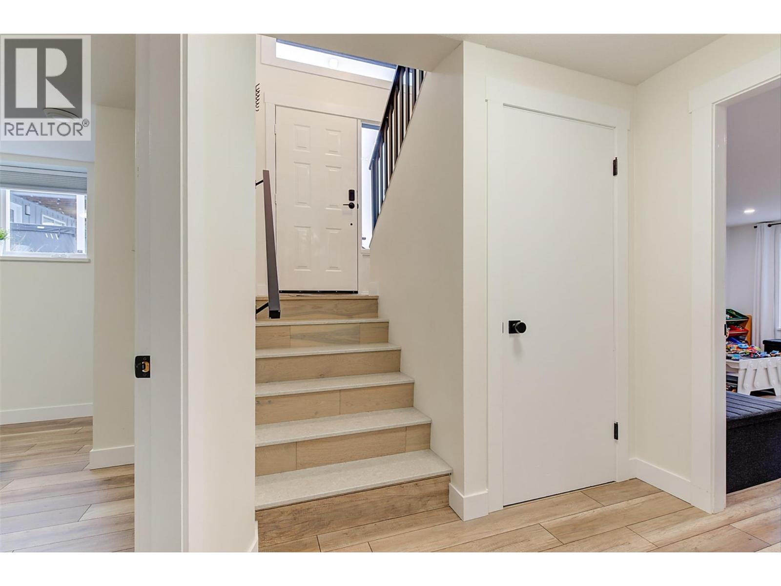  6178 Lipsett Avenue, Peachland