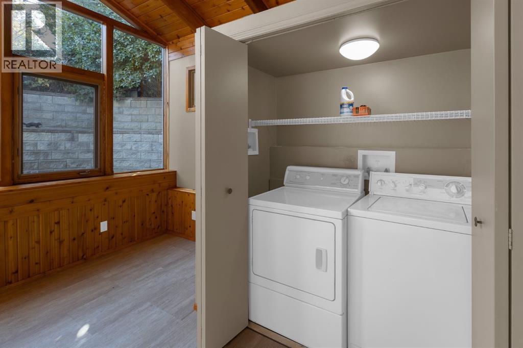 Single Family House Bungalow for Sale in   Avenue NE Winston Heights/Mountview Calgary 