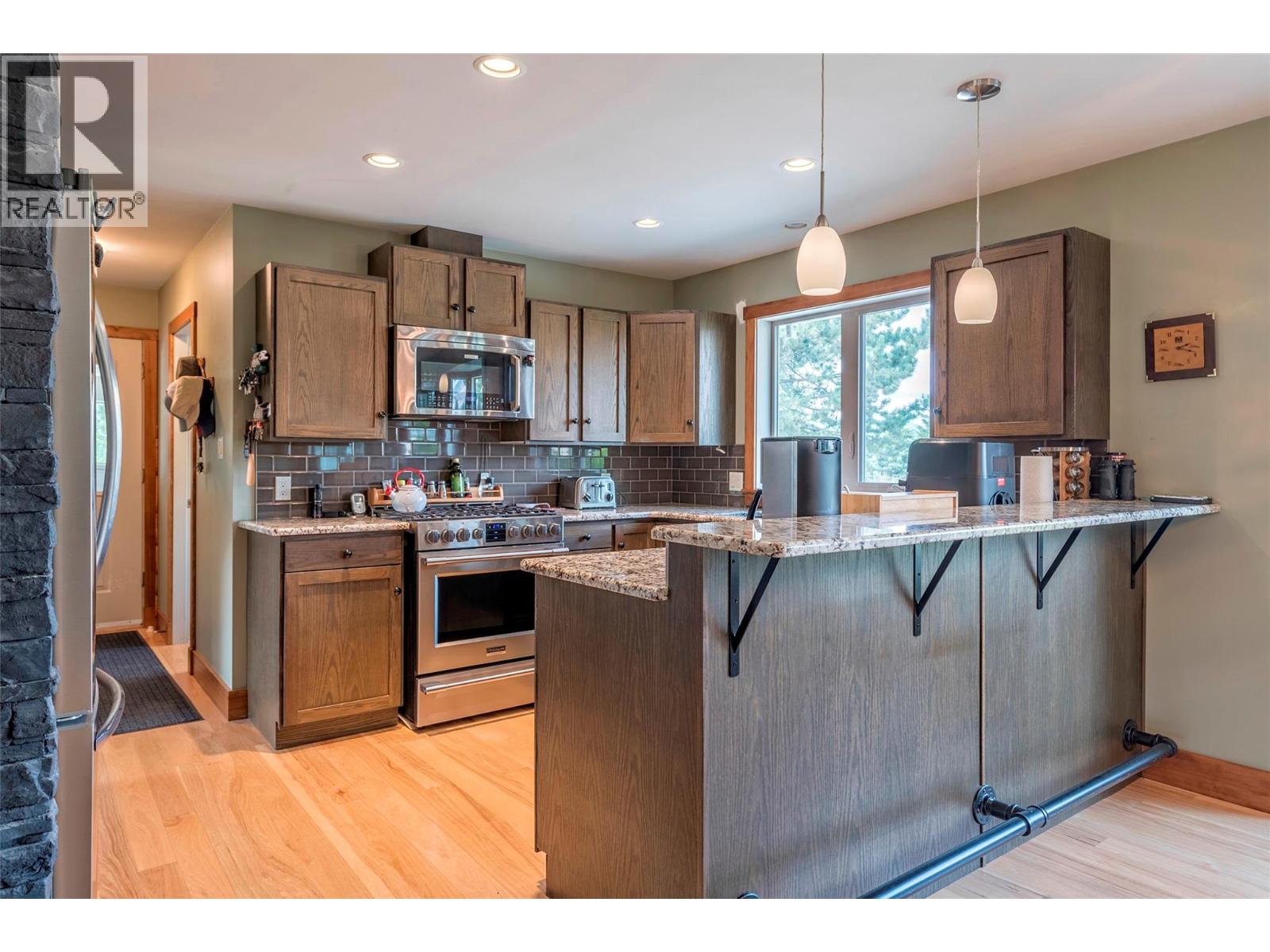 7800 Howe Drive - 4