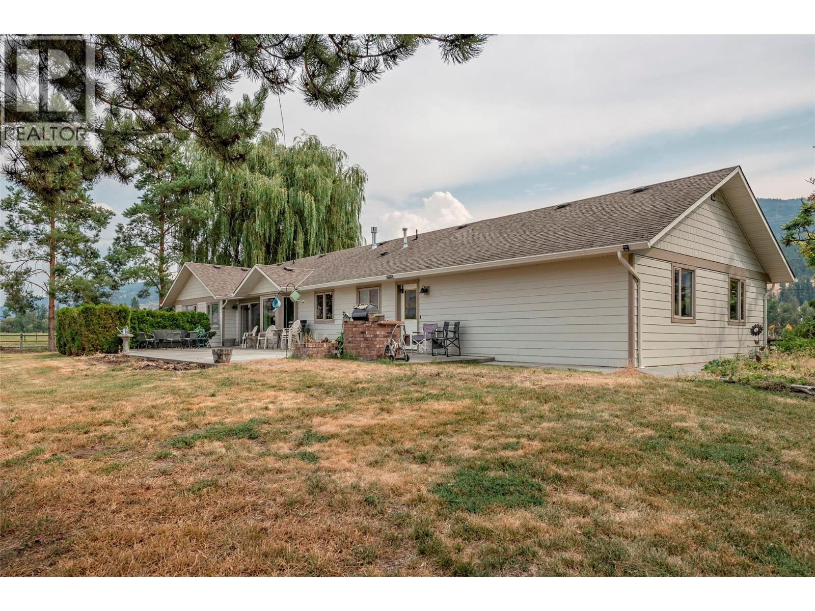 7800 Howe Drive, Coldstream