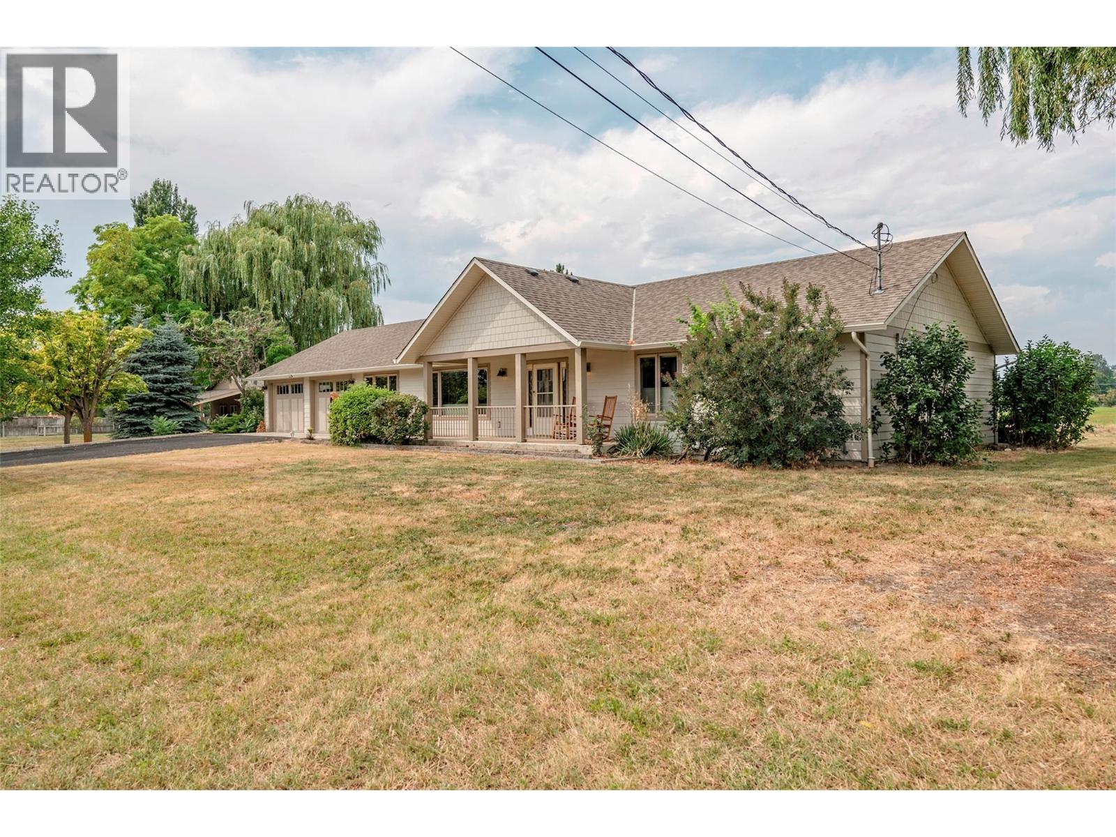 7800 Howe Drive, Coldstream