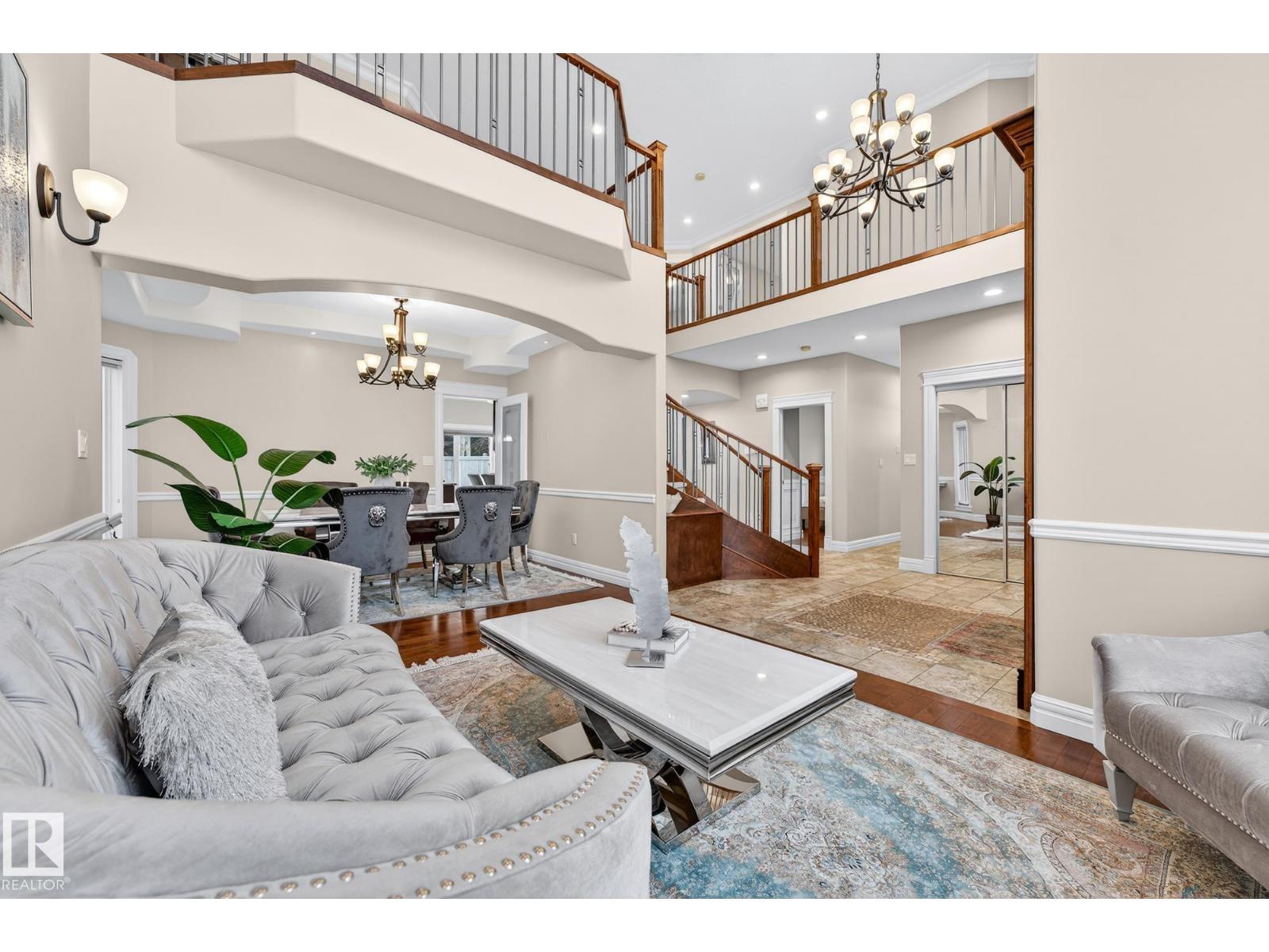 49 LOISELLE WY, St. Albert