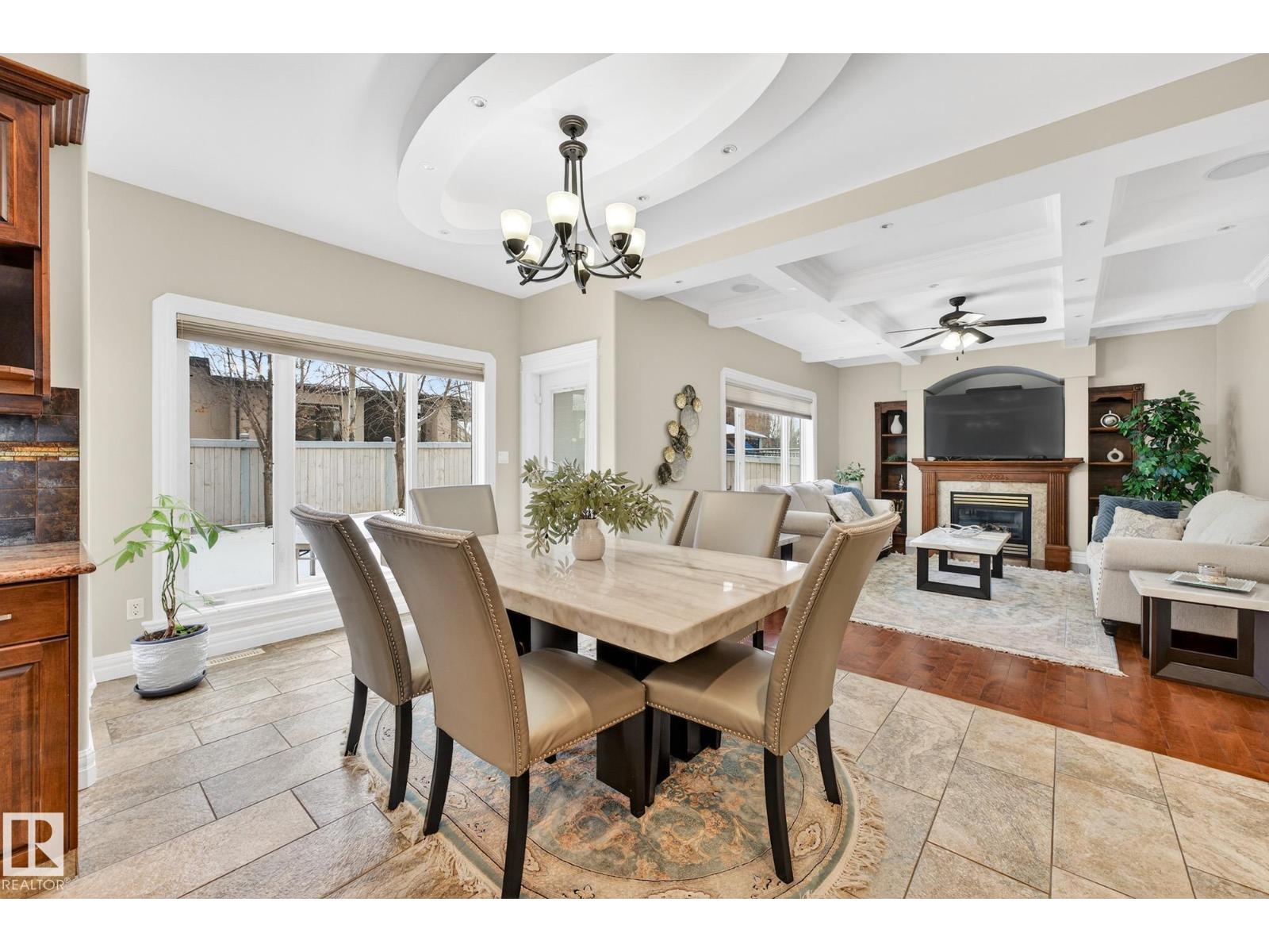 49 LOISELLE WY, St. Albert