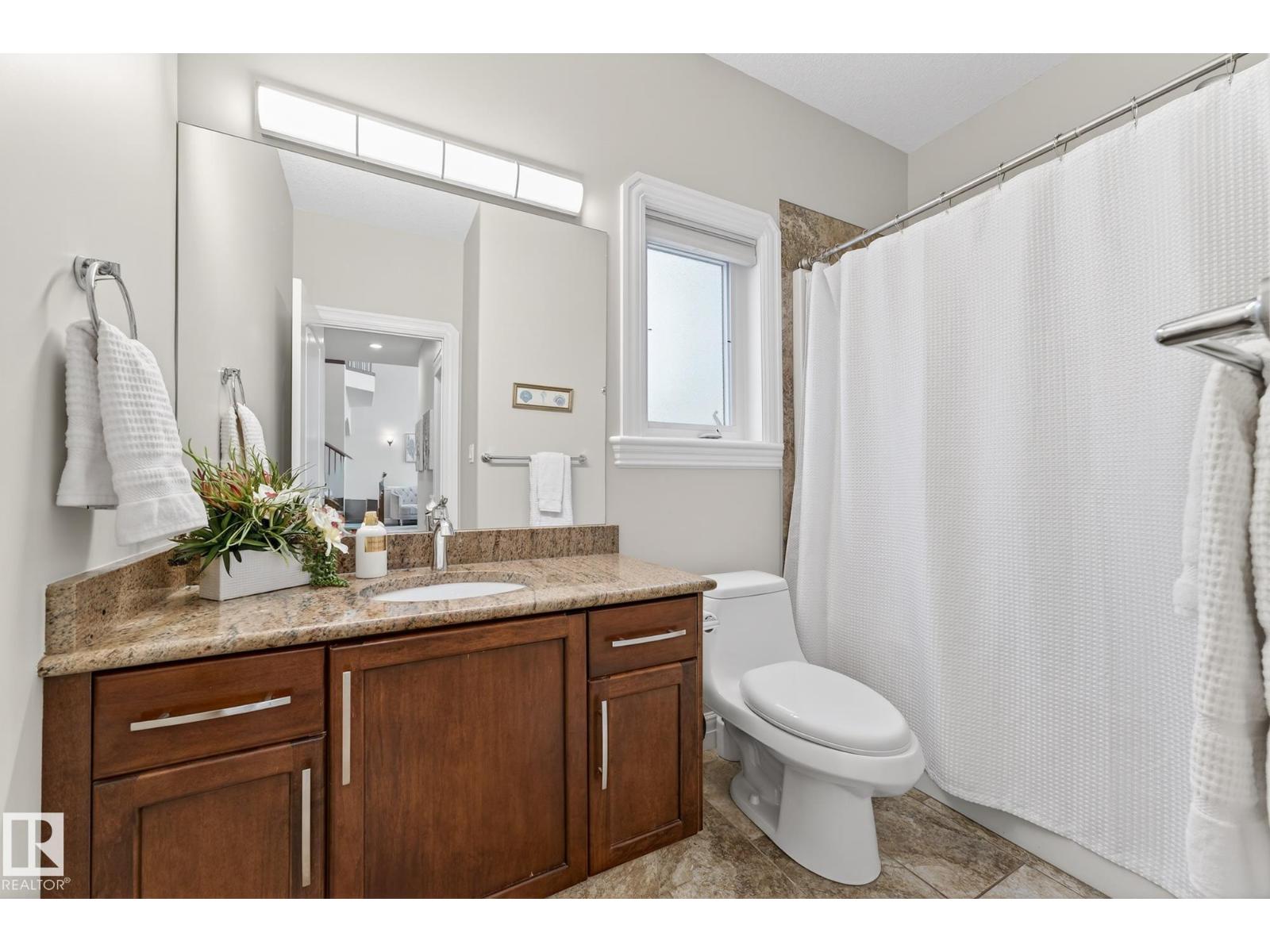 49 LOISELLE WY, St. Albert