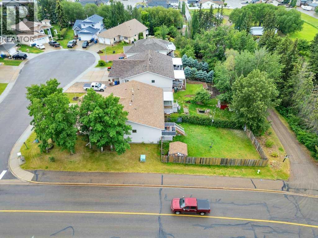 4950 53 Avenue, Innisfail