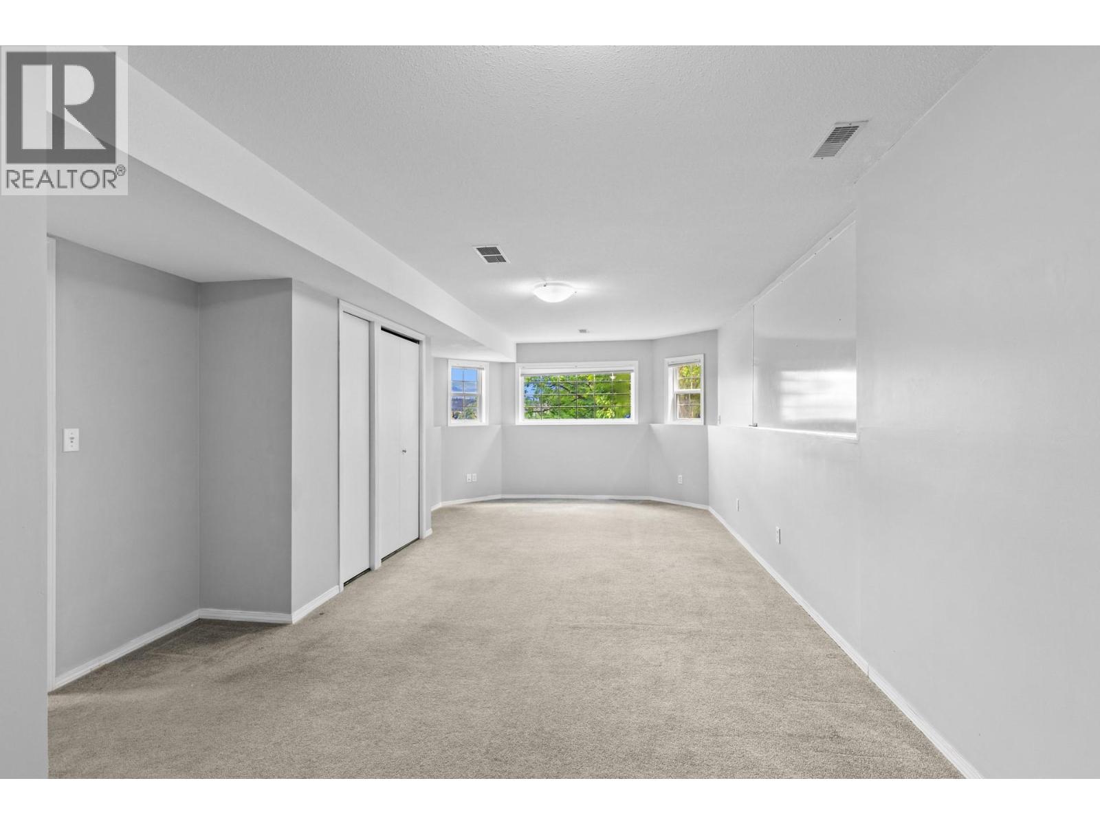  125 Applecrest Court, Kelowna