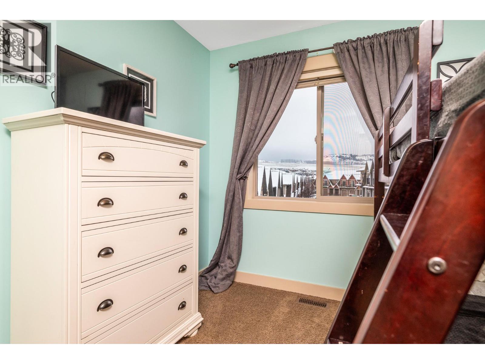 1104 4900 Heritage Drive, Vernon