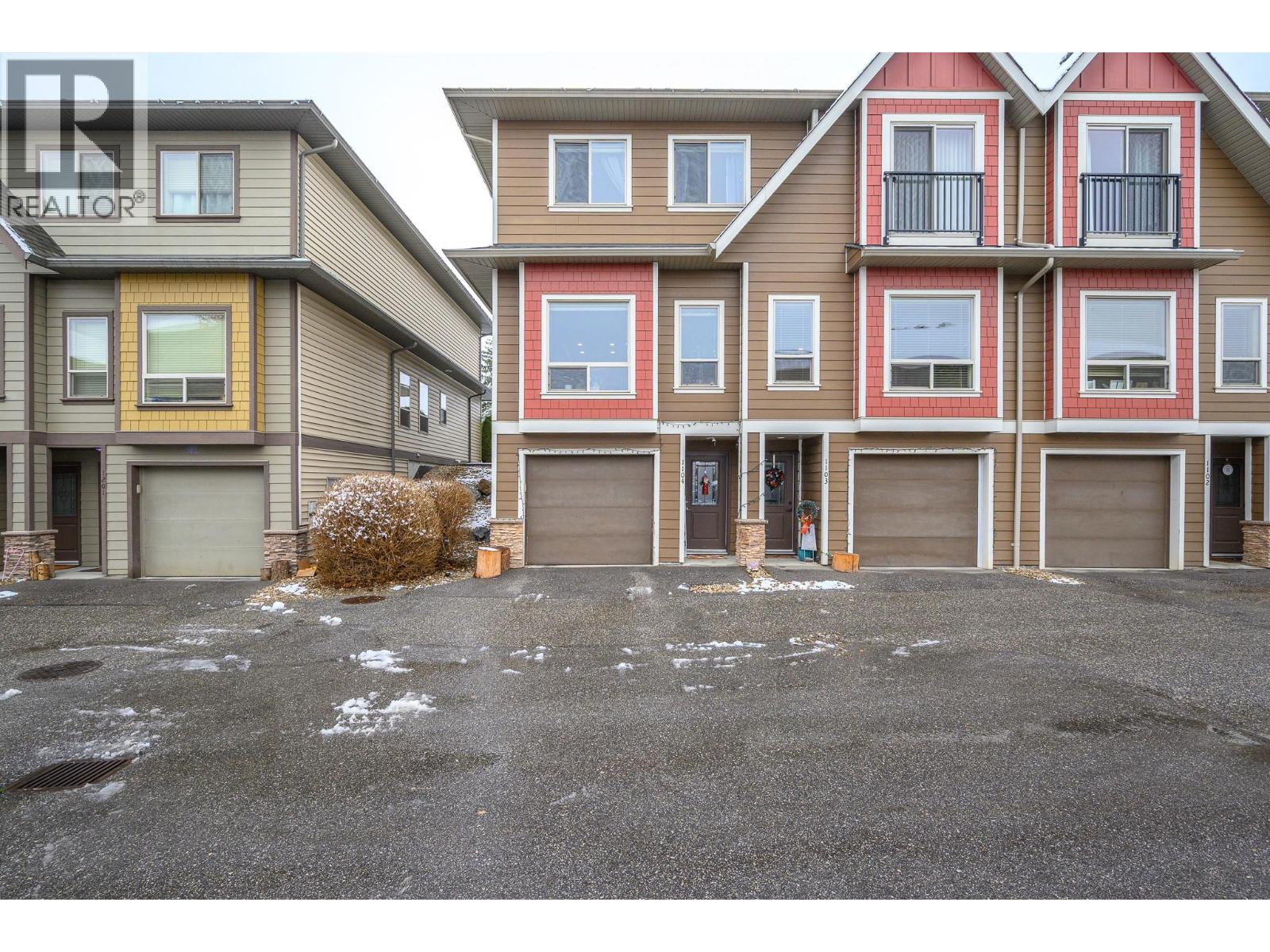 1104 4900 Heritage Drive, Vernon