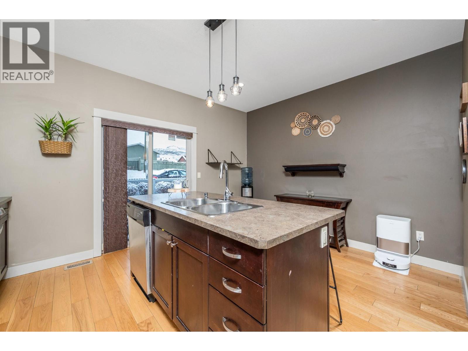 1104 4900 Heritage Drive, Vernon