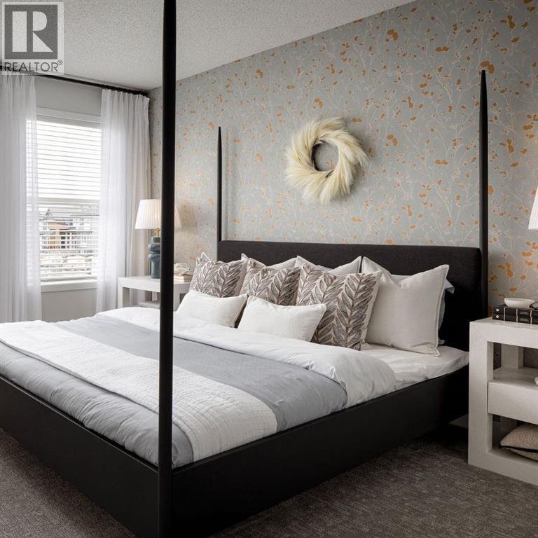 Single Family House for Sale in  Annette Villas NW Glacier Ridge Calgary 