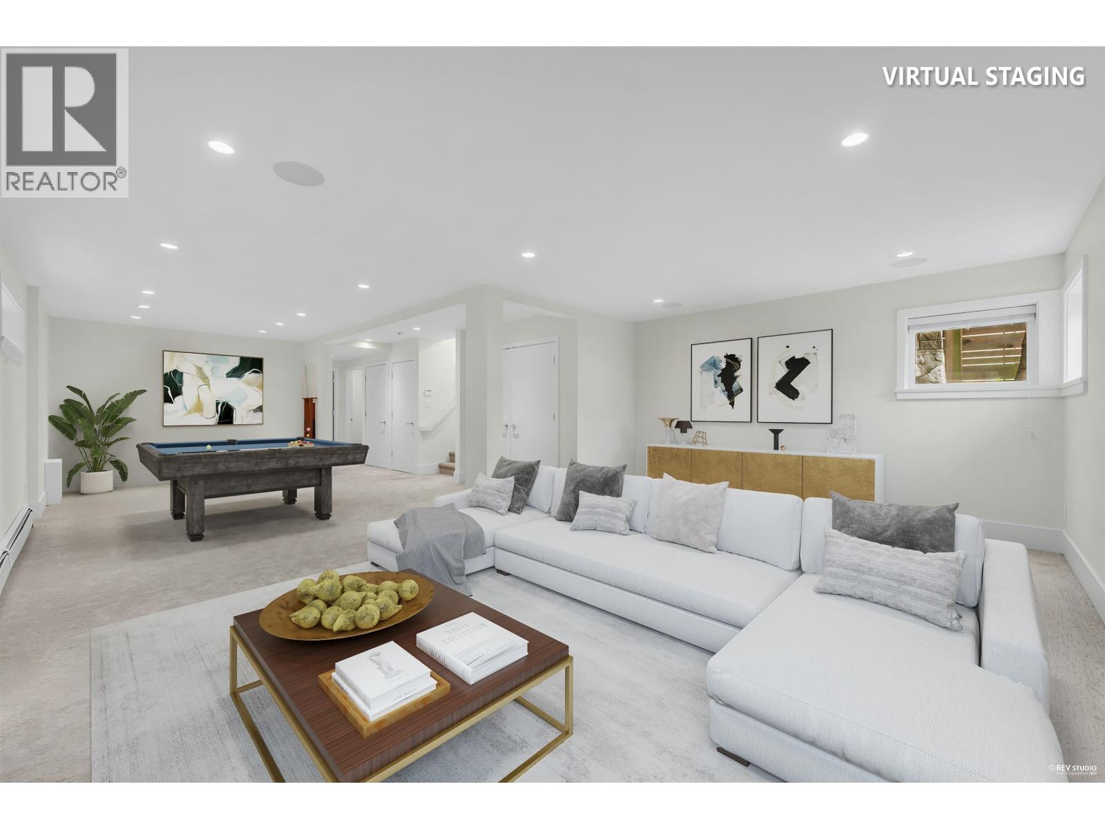 1251 CLYDE AVENUE, West Vancouver