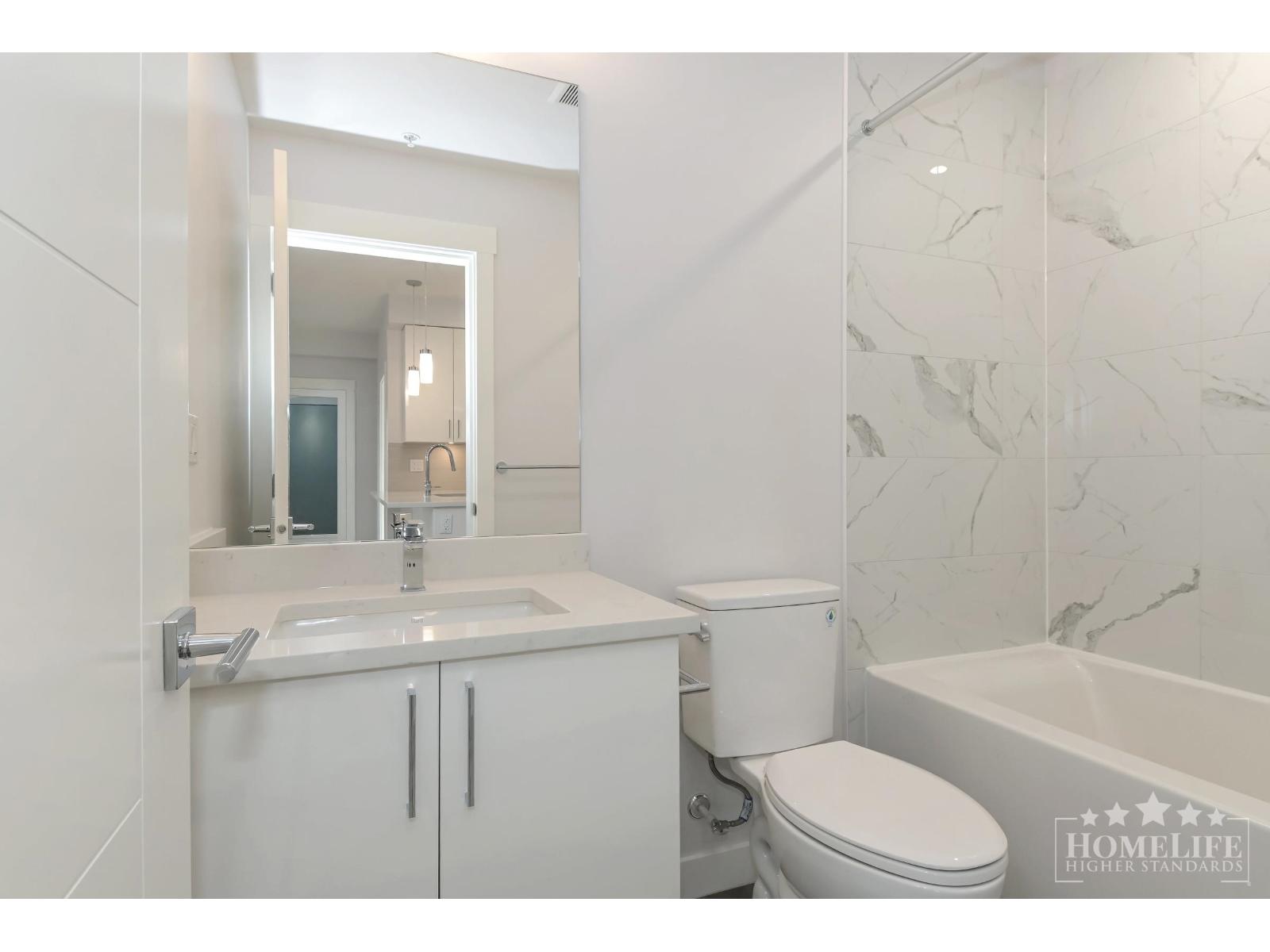 House in Abbotsford - Image 16