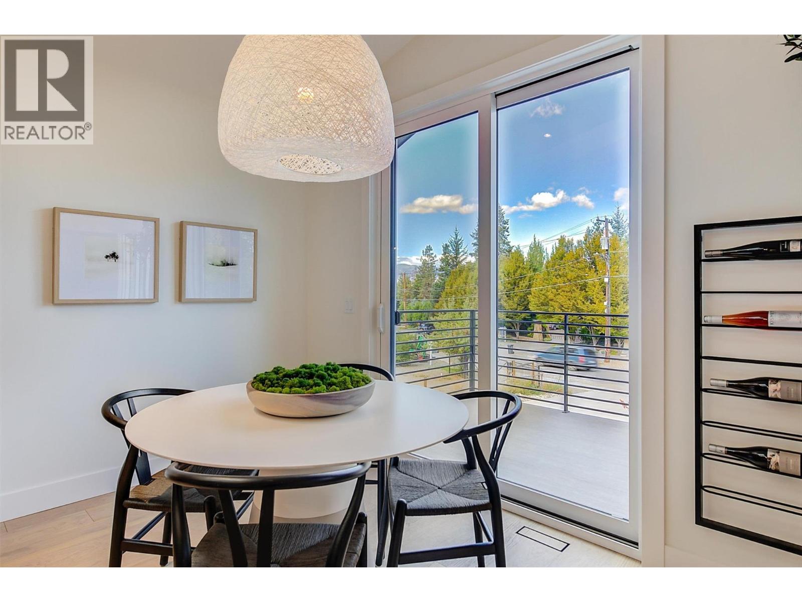  761 Barnaby Road, Kelowna