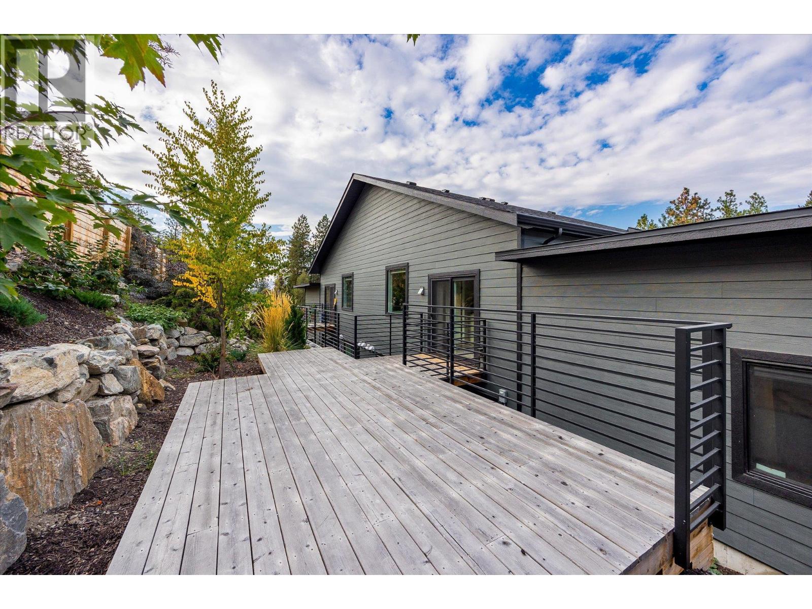  761 Barnaby Road, Kelowna
