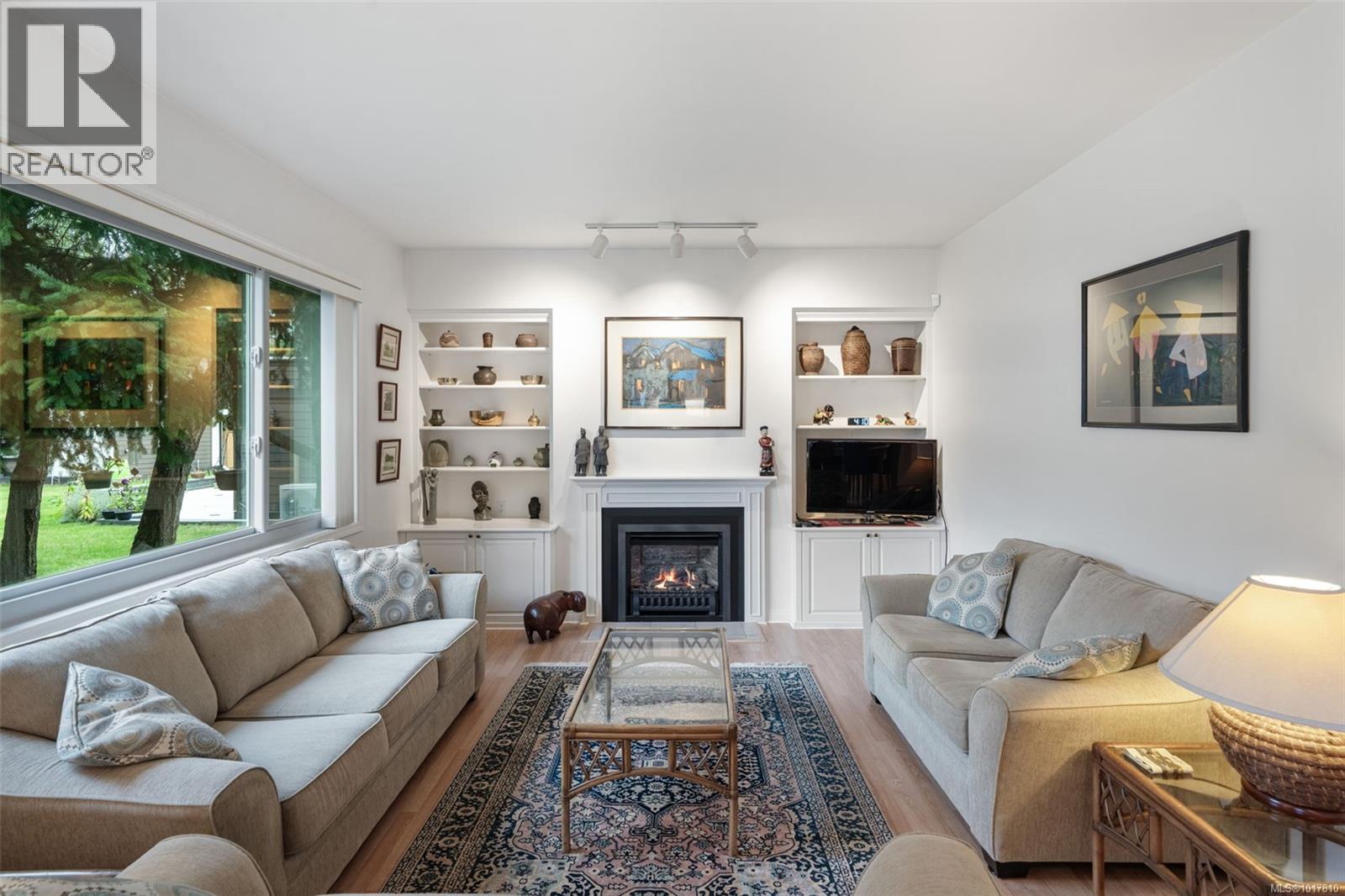 1741 Barrie Rd, Saanich