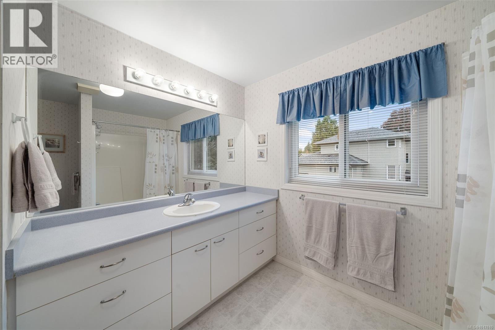 1741 Barrie Rd, Saanich