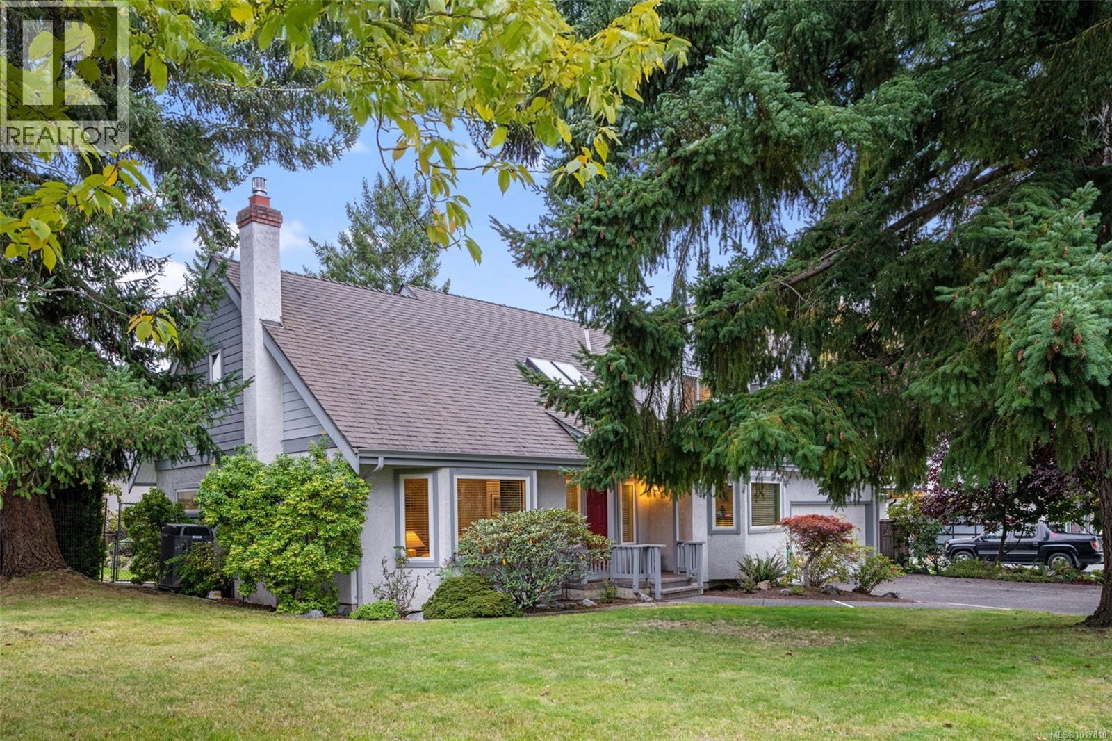 1741 Barrie Rd, Saanich