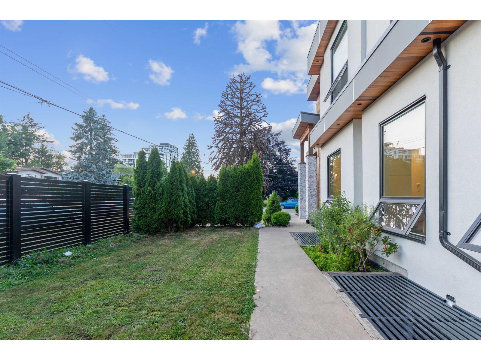 1440 MAPLE STREET, White Rock