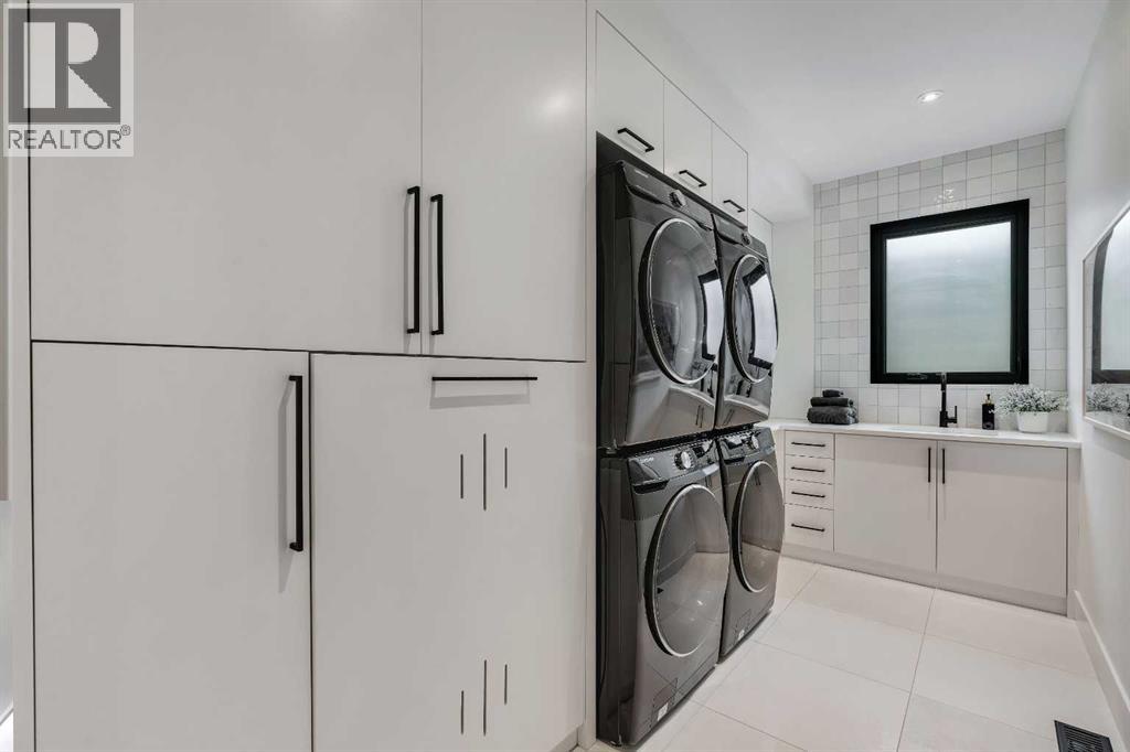 Single Family House for Sale in  Crestview Road SW Elbow Park Calgary 