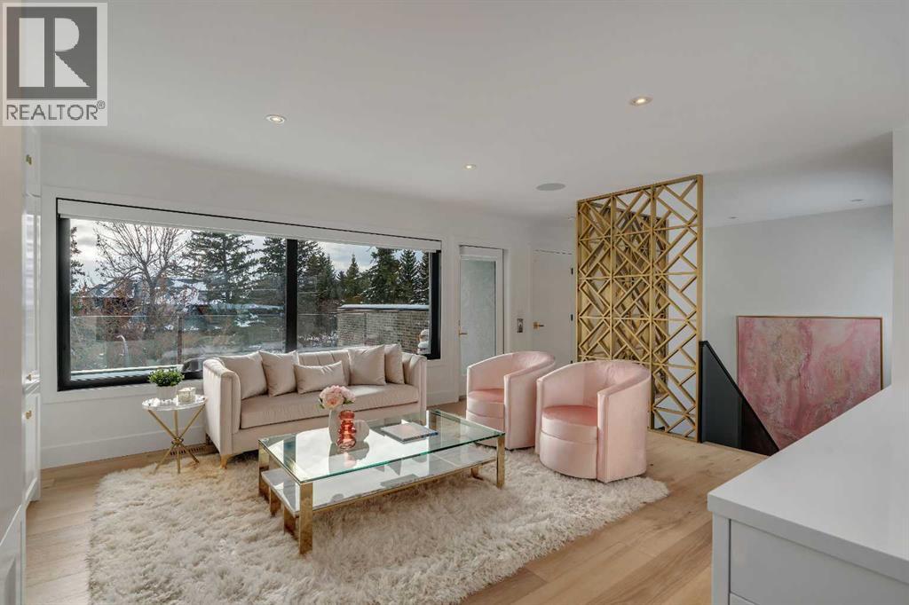 Single Family House for Sale in  Crestview Road SW Elbow Park Calgary 