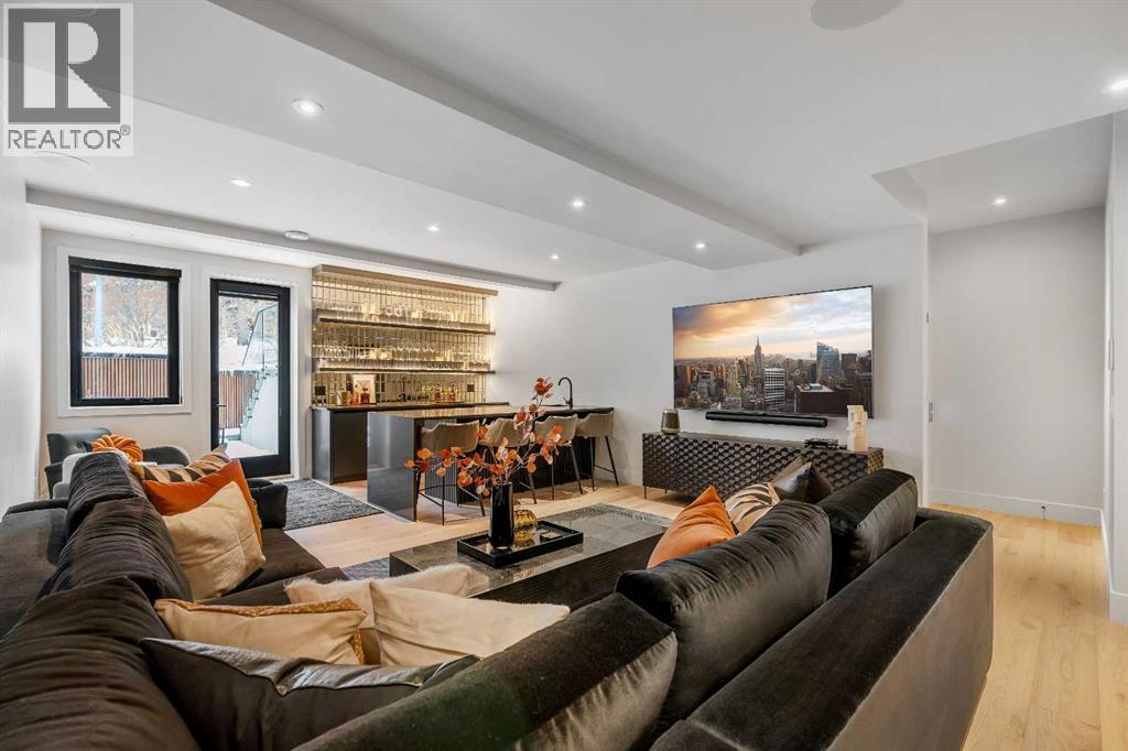 Single Family House for Sale in  Crestview Road SW Elbow Park Calgary 