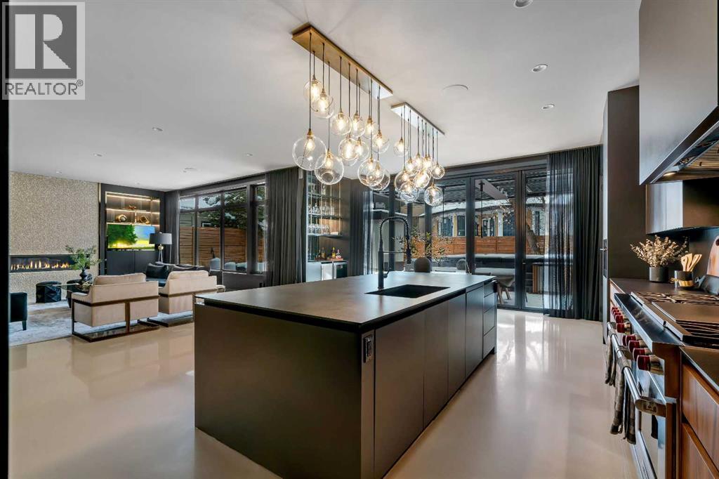 Single Family House for Sale in  Crestview Road SW Elbow Park Calgary 