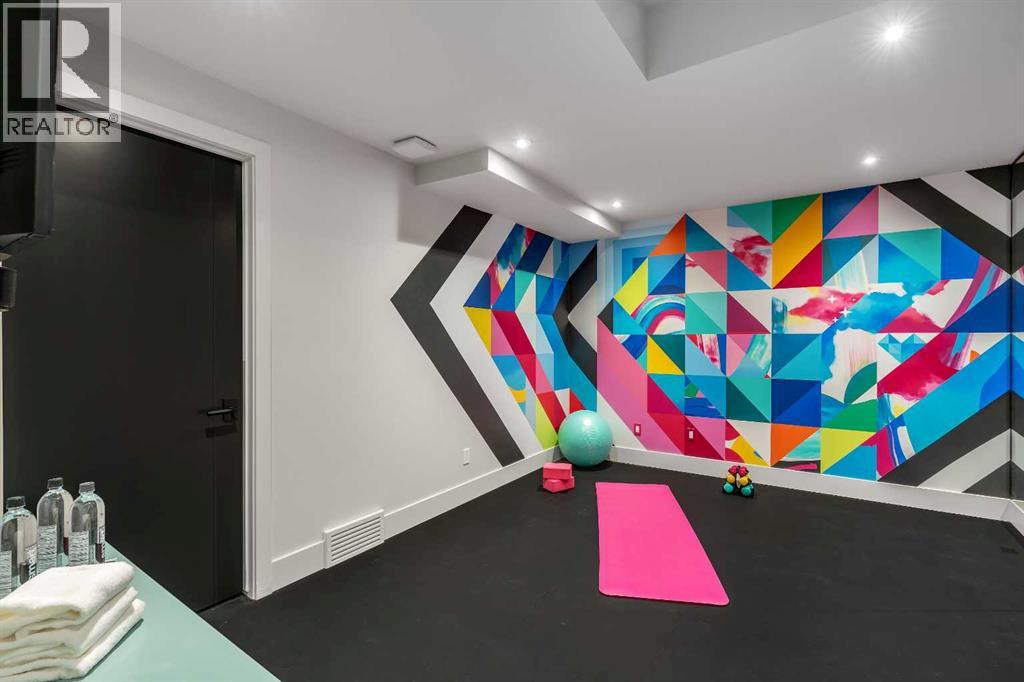 Single Family House for Sale in  Crestview Road SW Elbow Park Calgary 