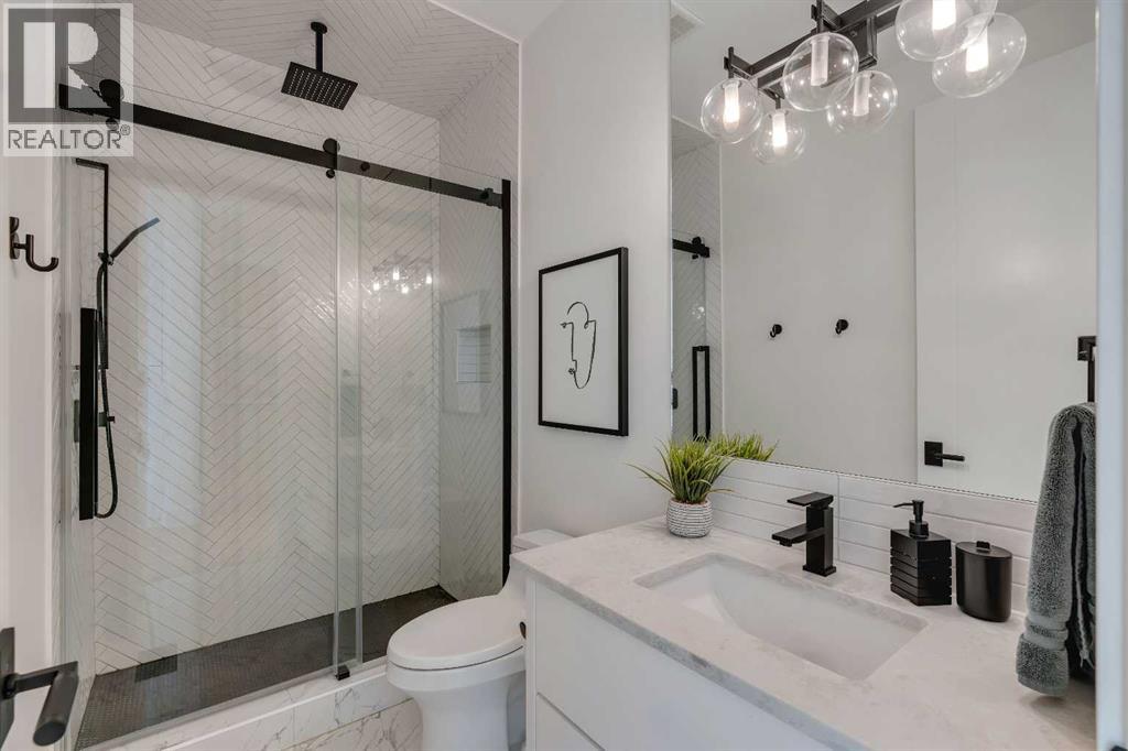 Single Family House for Sale in  Crestview Road SW Elbow Park Calgary 