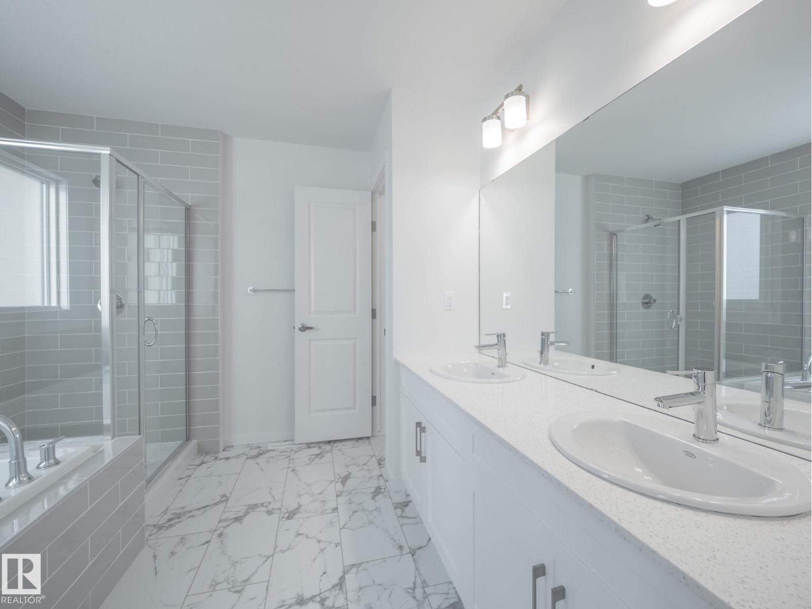 104 NERINE CR, St. Albert