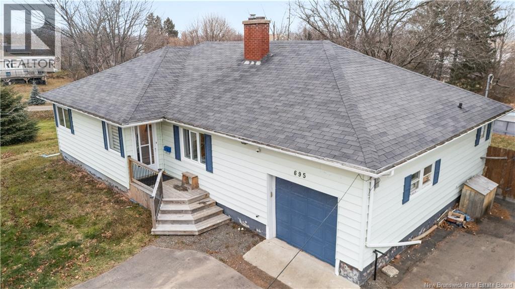 695 Hillsborough Road - 3