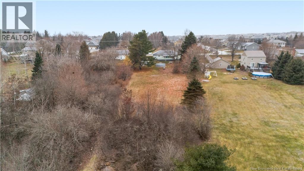 695 Hillsborough Road - 39