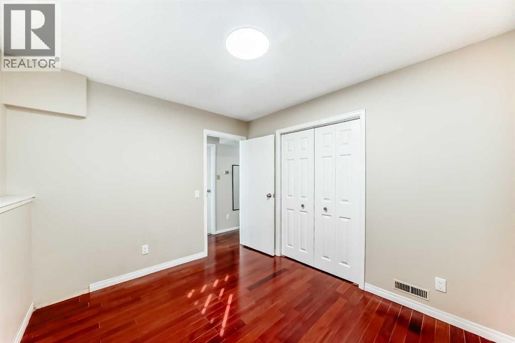 Single Family House Bi-level for Sale in  B Street SE Penbrooke Meadows Calgary 