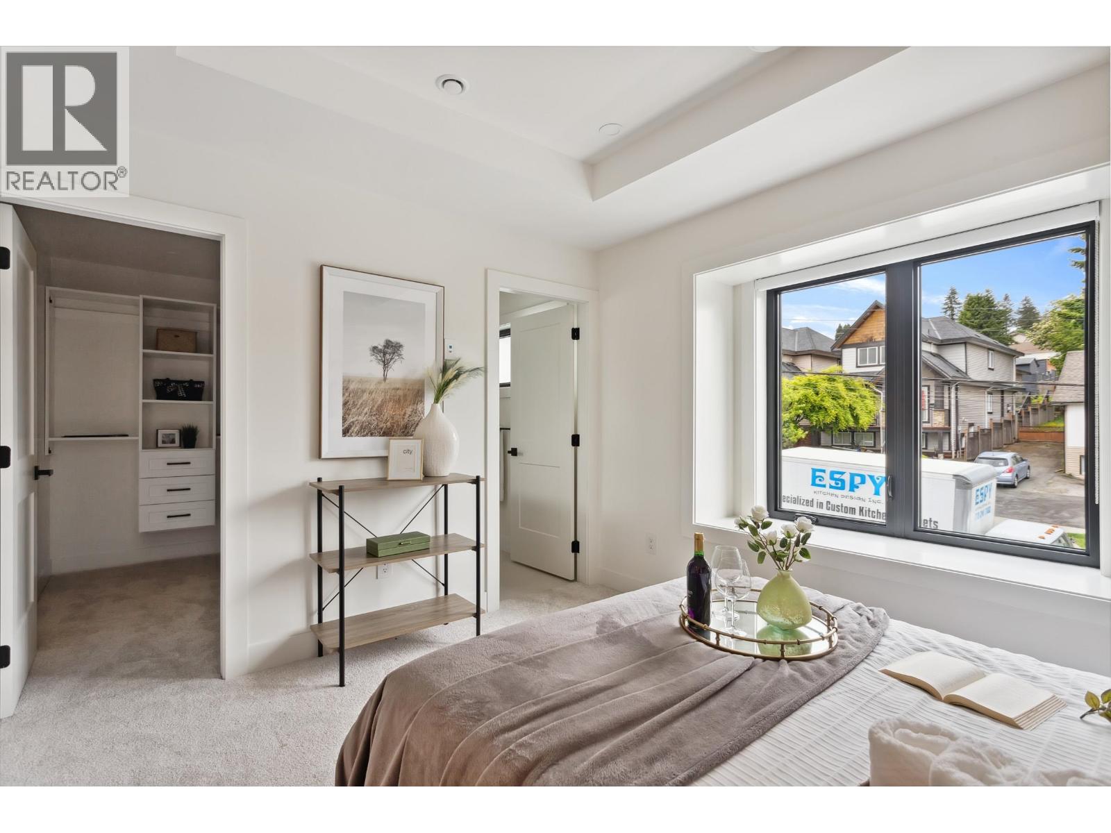 101 1038 DELESTRE AVENUE, Coquitlam