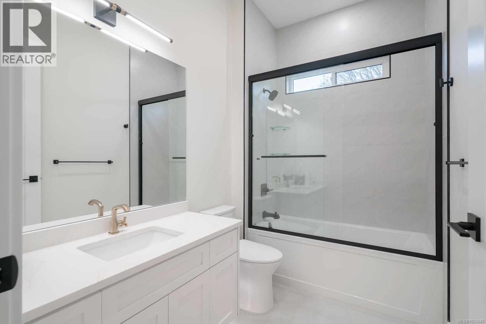 2195 Mallory Dr, Port Alberni