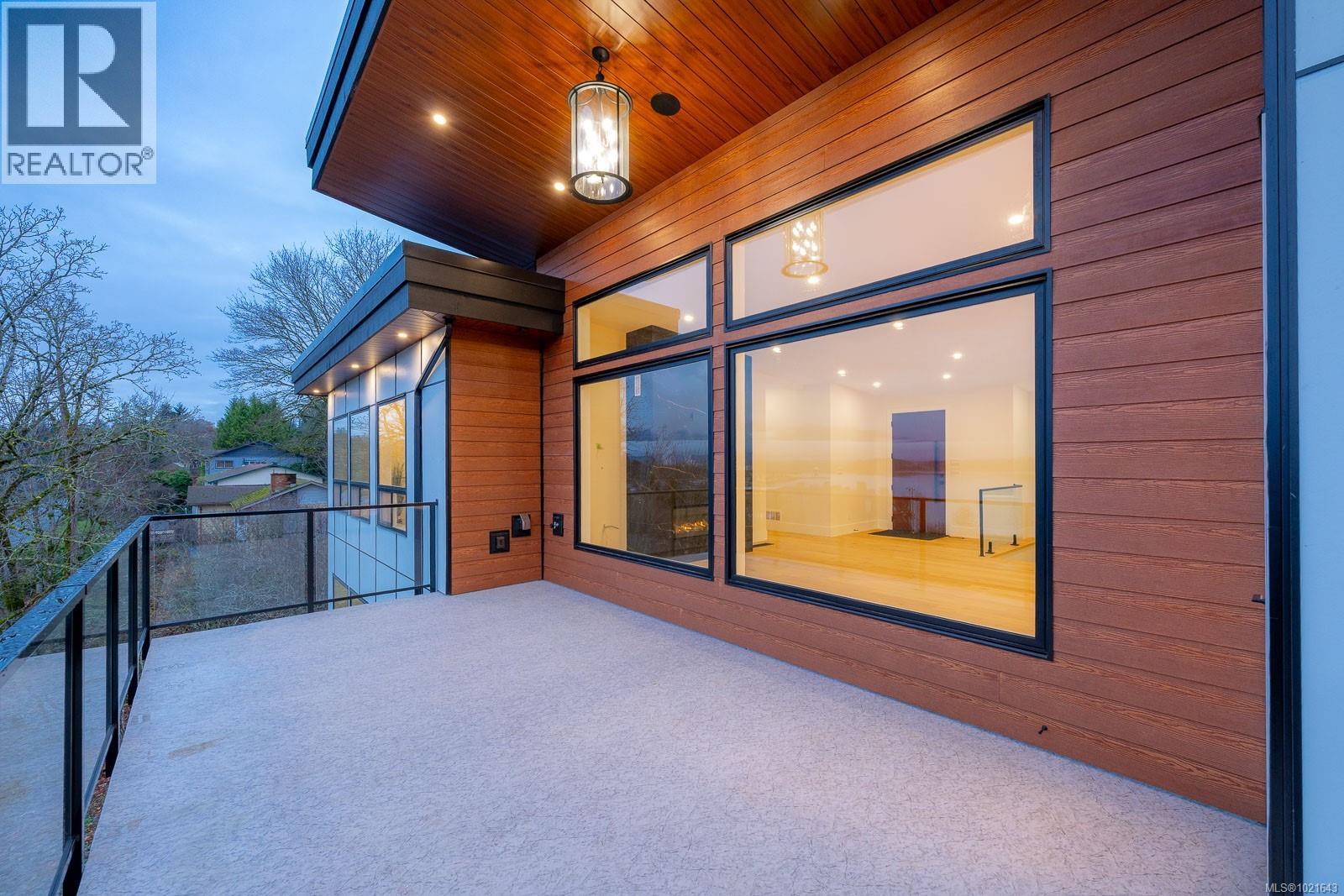 2195 Mallory Dr, Port Alberni