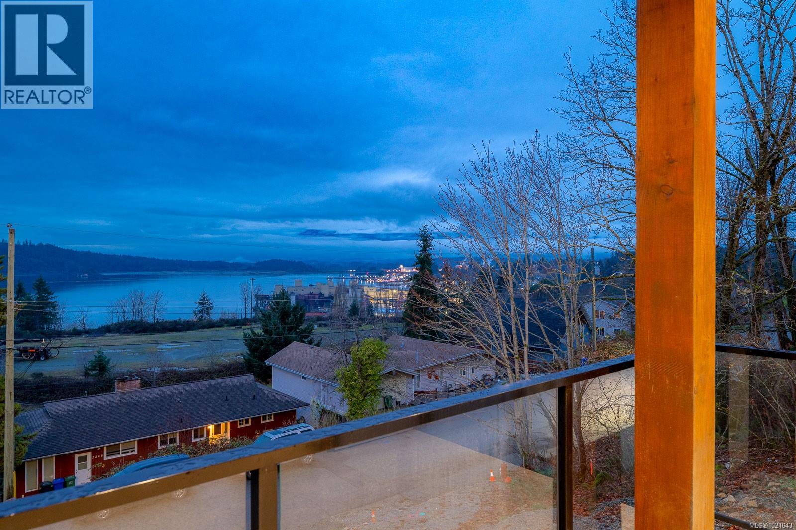 2195 Mallory Dr, Port Alberni