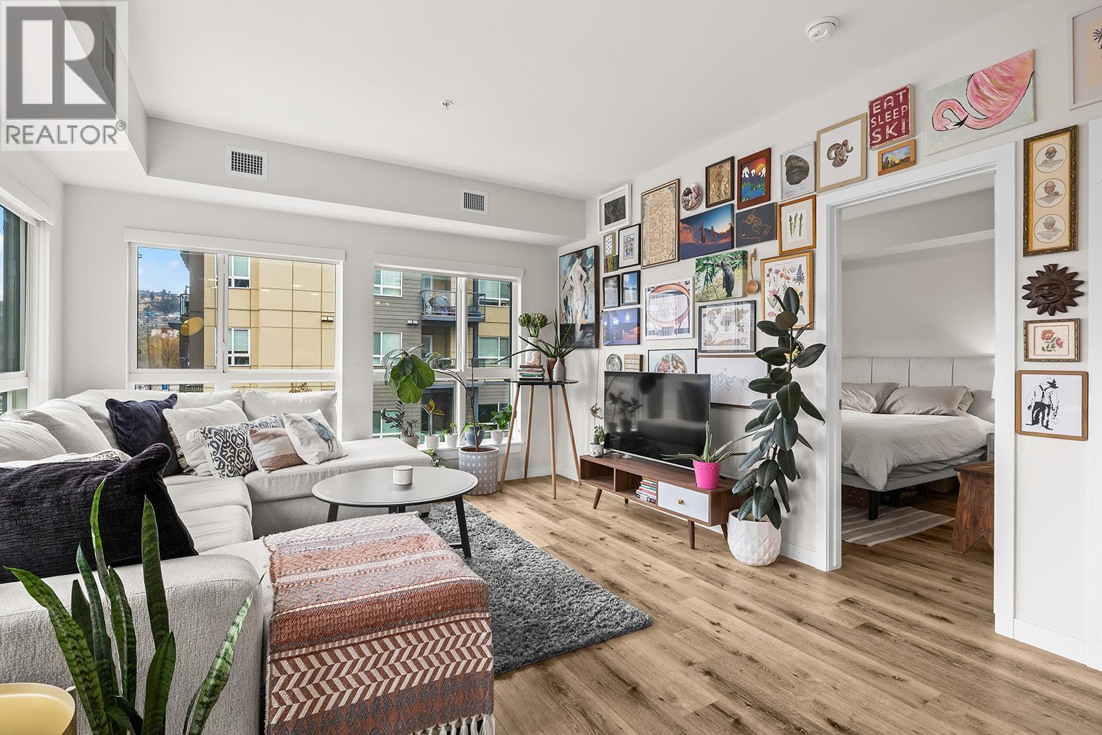 312 722 Valley Road, Kelowna