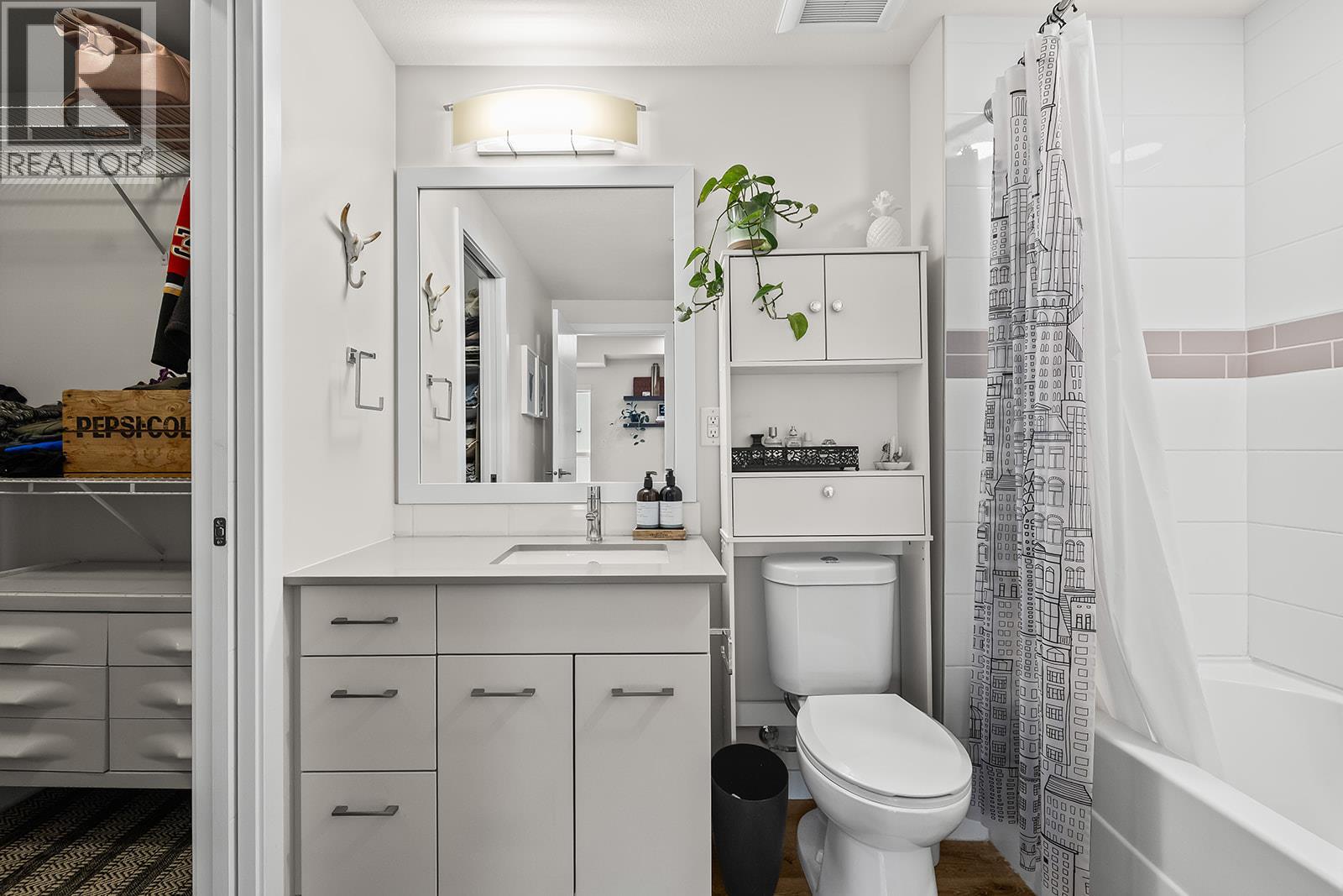 312 722 Valley Road, Kelowna