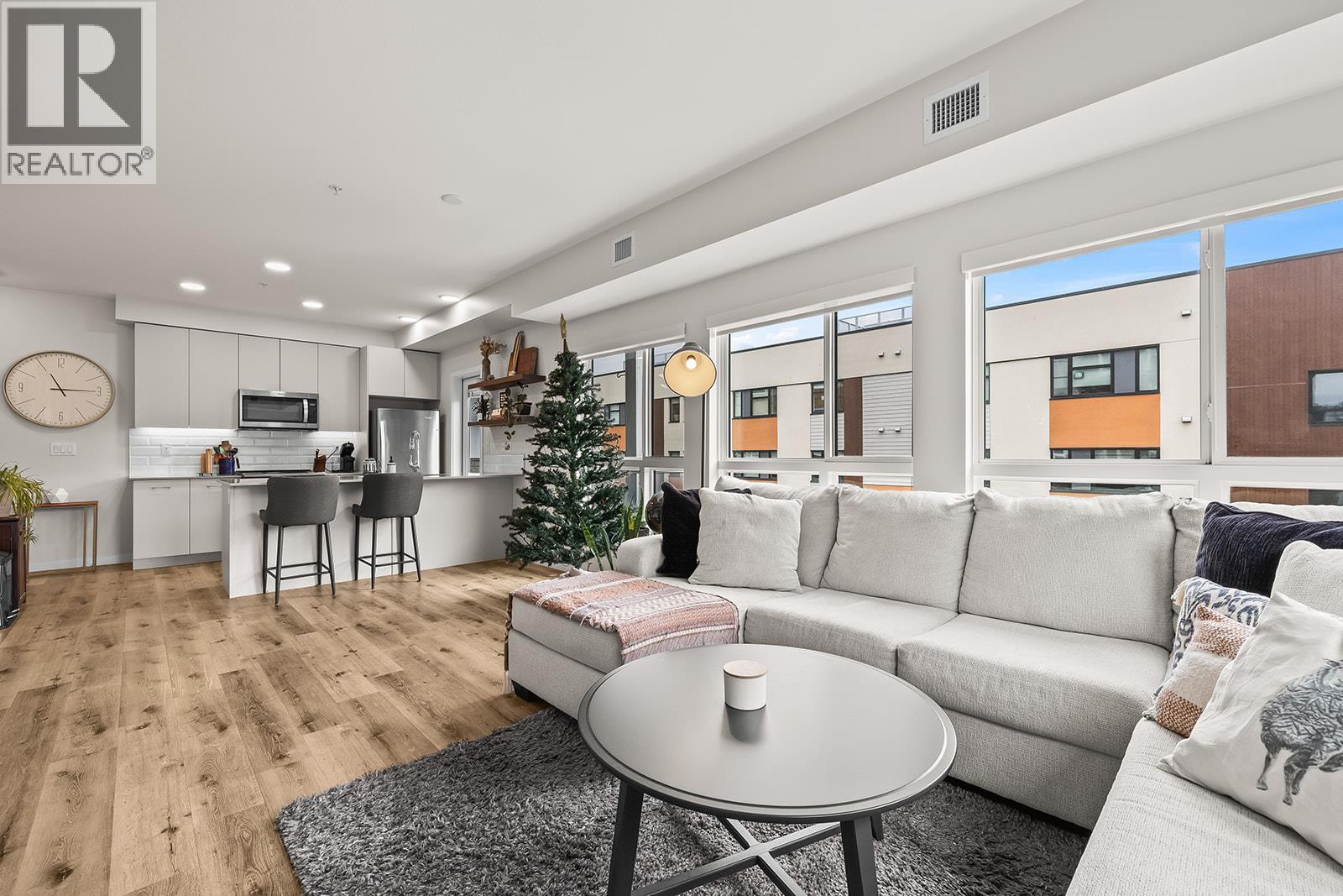 312 722 Valley Road, Kelowna